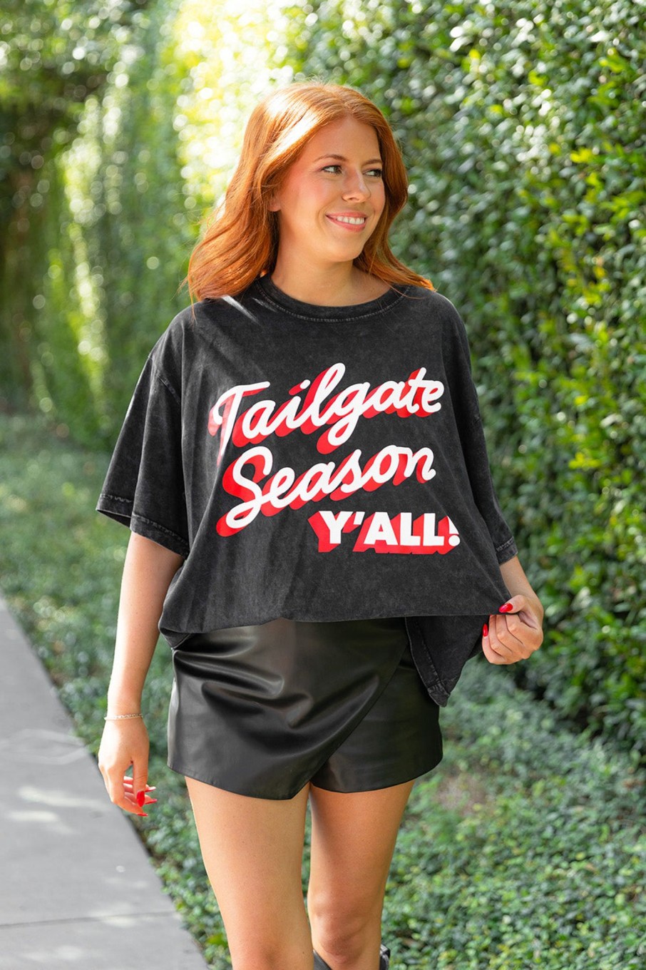 Tops BuddyLove Clothing Label | Buddylove Travis Oversized Graphic Tee - Tailgate Season