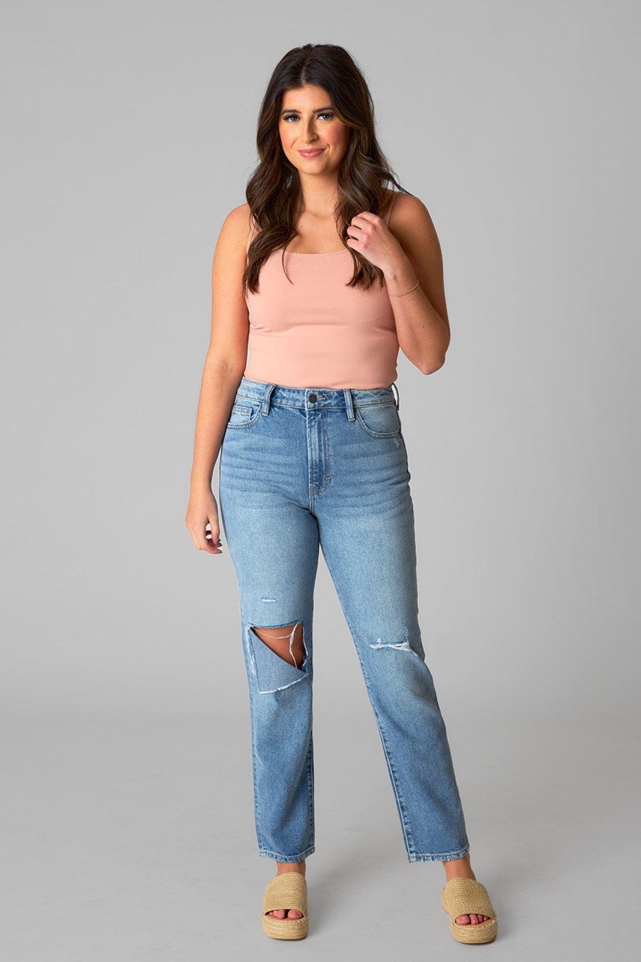 Bottoms Hidden | Tracey Distressed Straight Jean - Medium Wash